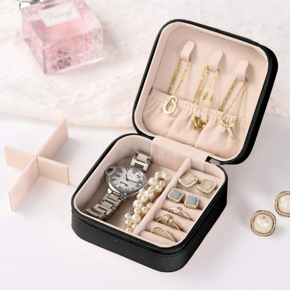 Travel Jewelry Case - Picture 5 of 6